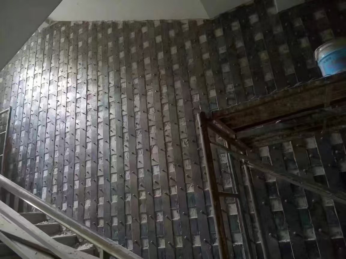 雄县粘钢加固与包钢加固的区别